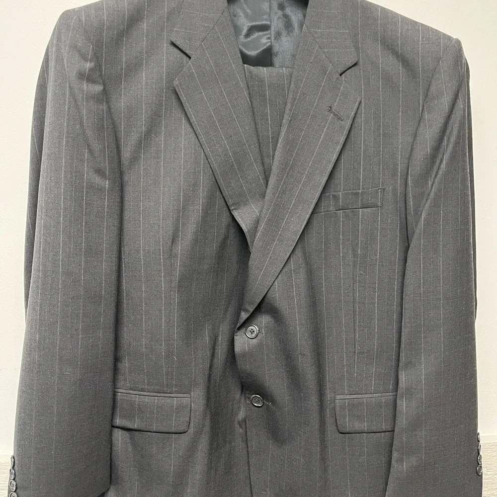 Men’s Suite